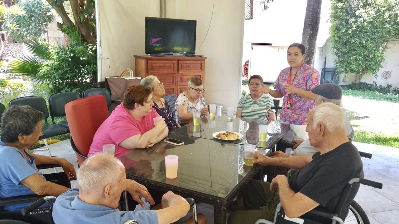 La Importancia de las Sesiones de Tanatología para Adultos Mayores y sus Familias