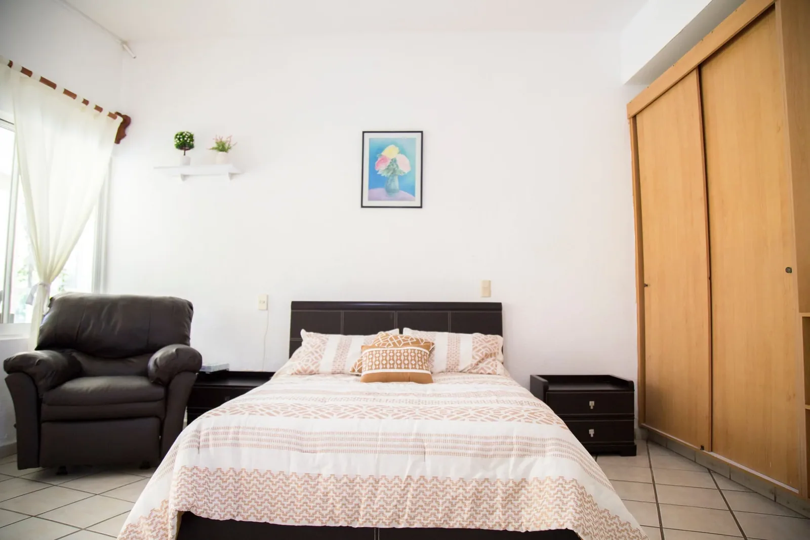 Por qué las habitaciones individuales para adultos mayores marcan la diferencia